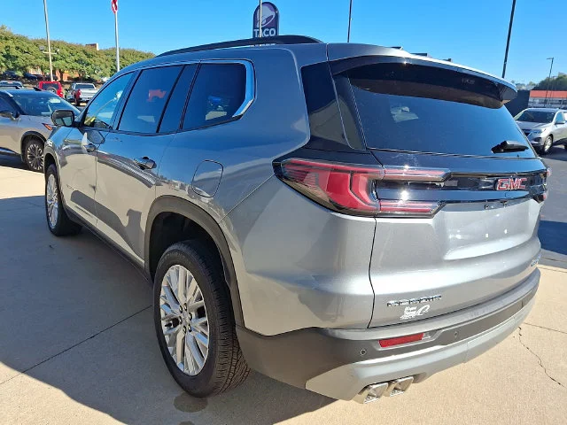 Used 2026 Silver GMC Elevation image 4