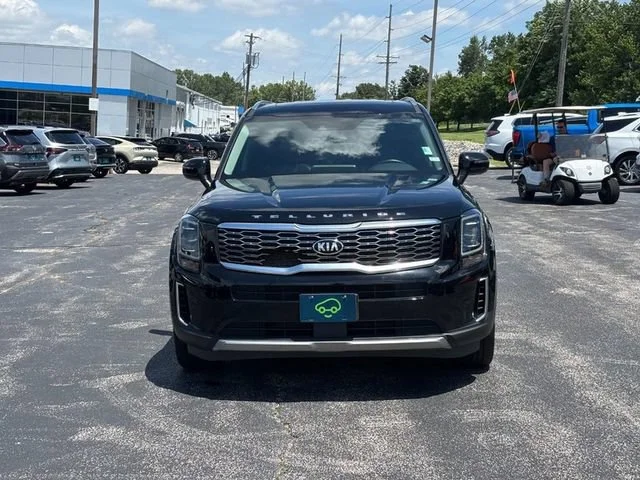 Used 2020 Black Kia S image 8