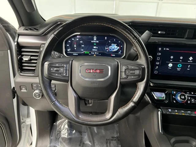 Used 2024 White GMC AT4 image 26