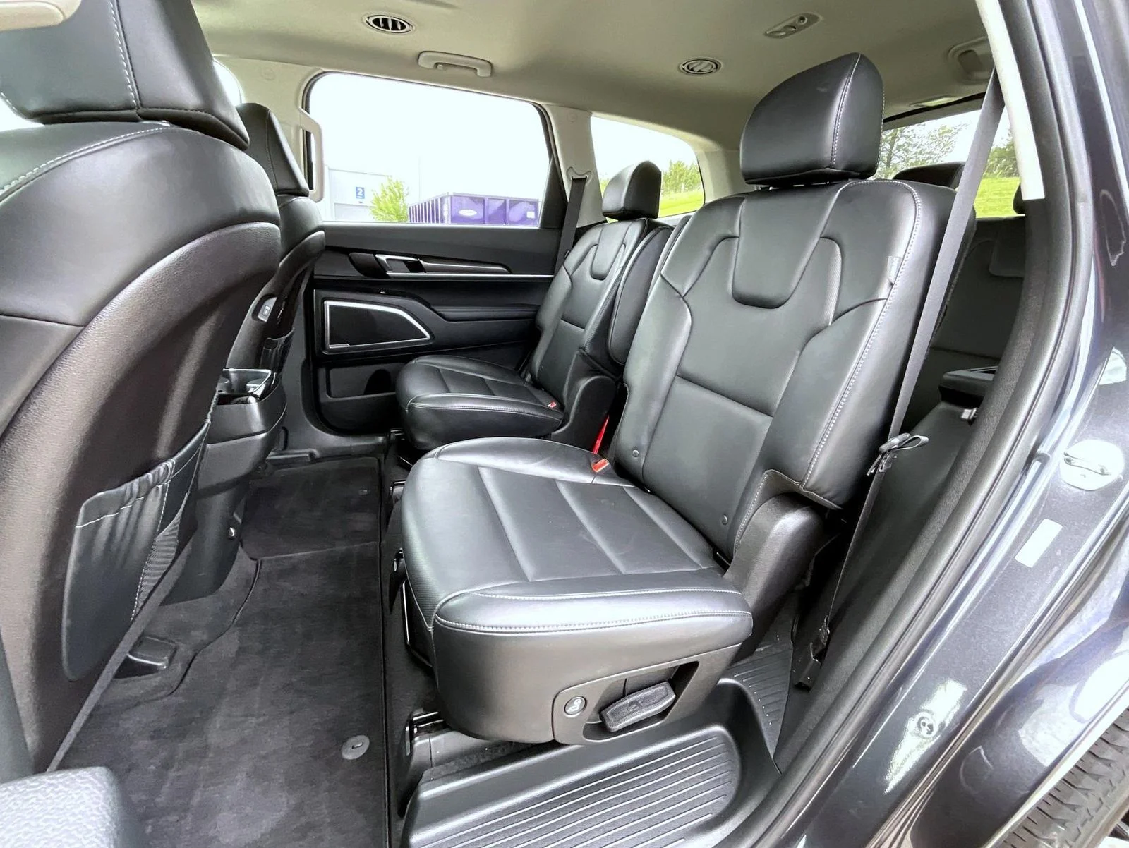 2025 Kia Telluride S - Photo 22