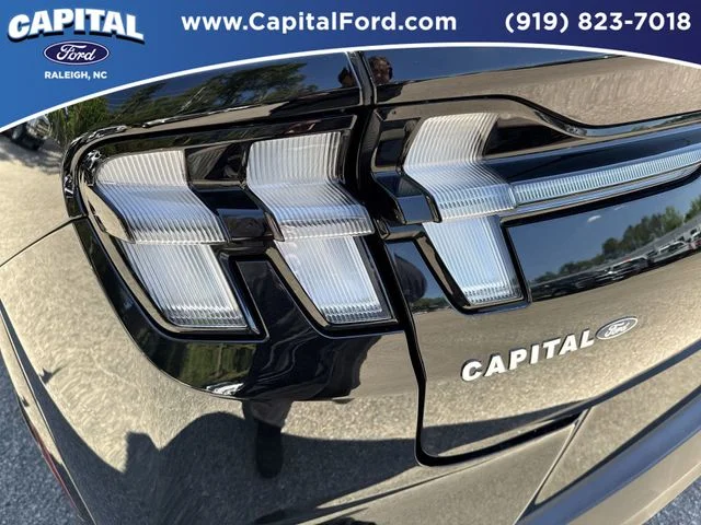 Used 2025 Black Ford Premium image 15