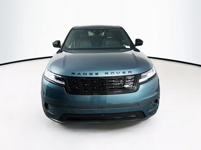 New 2026 Green Land Rover S image 2