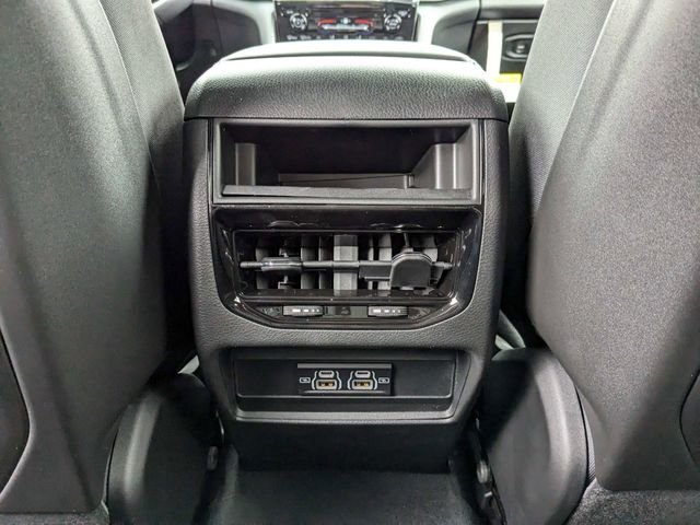 2025 Jeep Grand Cherokee Laredo - Photo 15