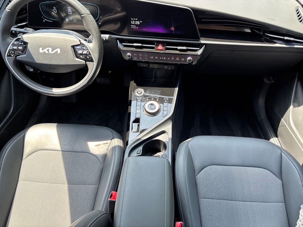 Used 2025 Green Kia EX image 20