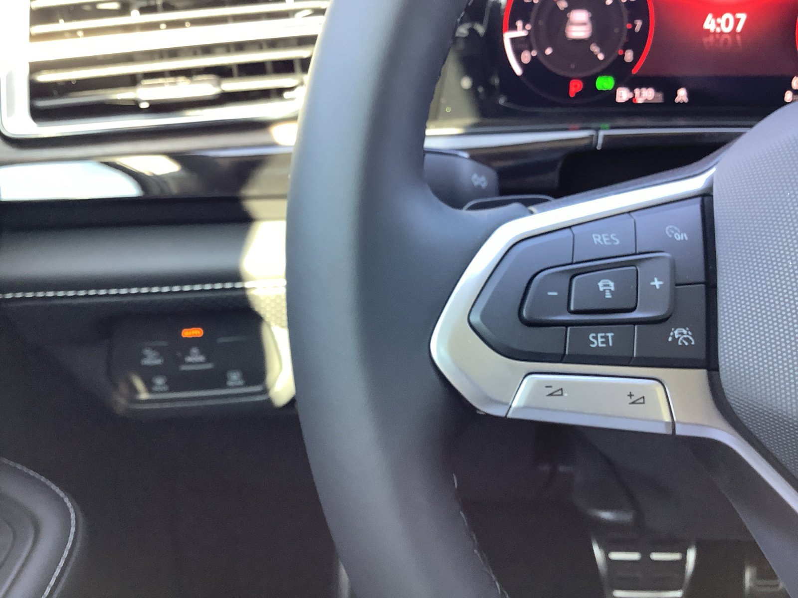 New 2026 Pure Gray Volkswagen 2.0T SEL Premium R-Line image 27