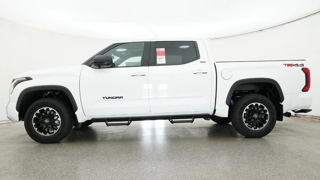 New 2026 Ice Cap Toyota SR5 image 3