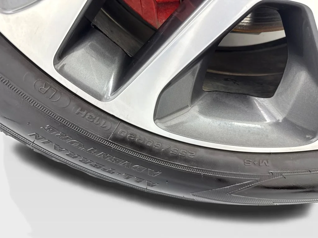 Used 2023 Green Land Rover X image 90