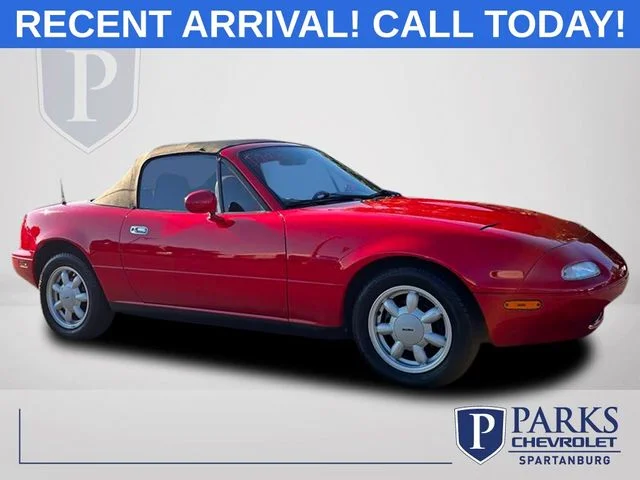 Used 1990 Red Mazda Base image 1