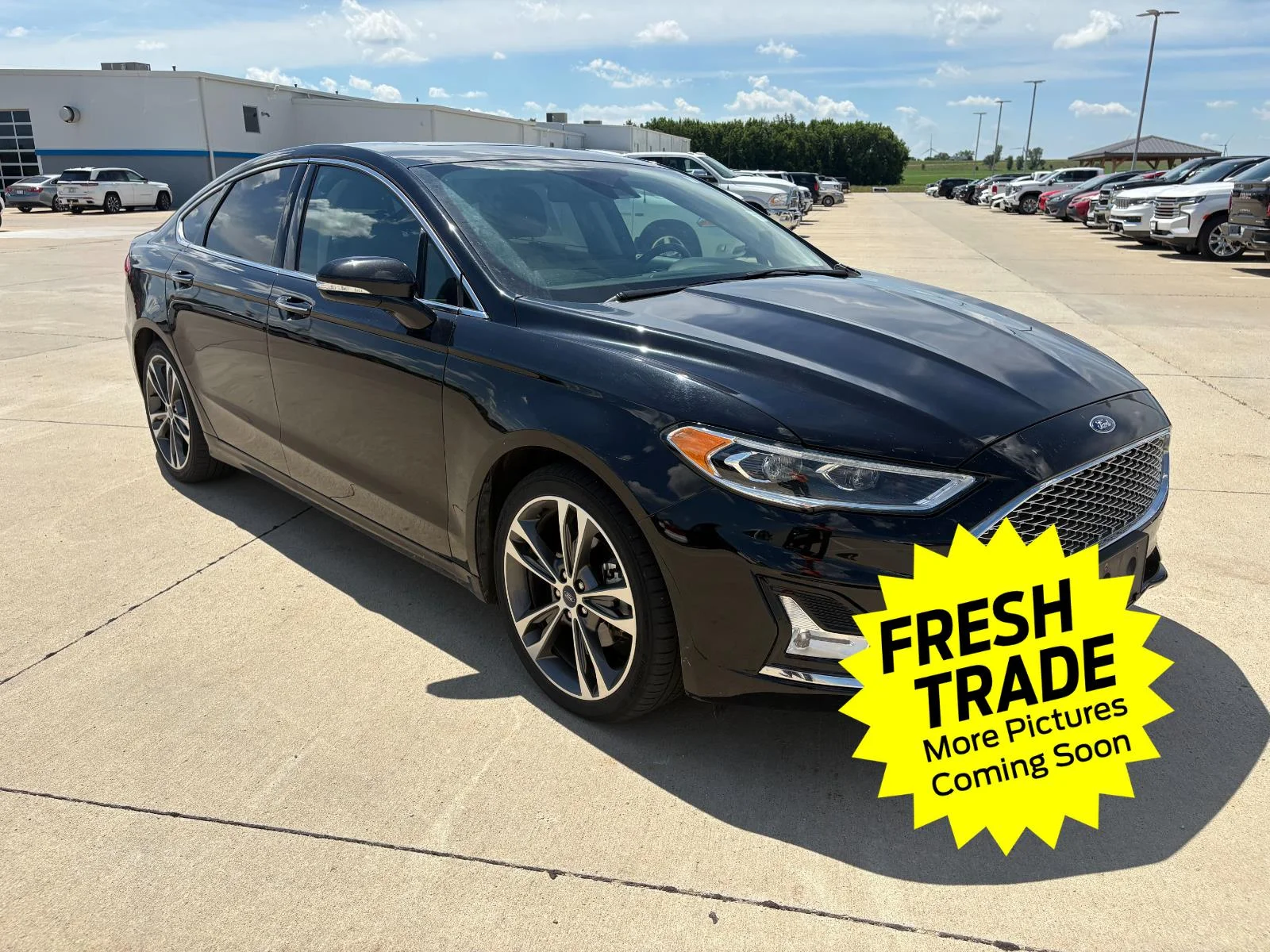 Used 2020 Agate Black Ford Titanium image 4