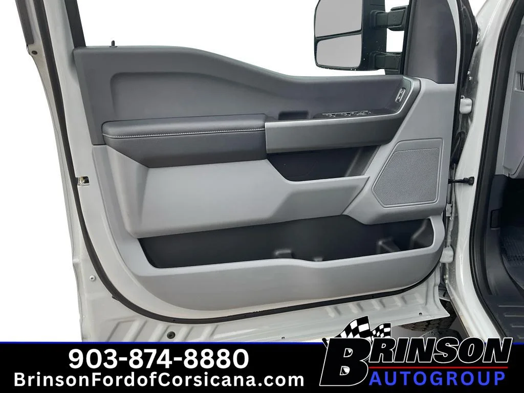 New 2026 Avalanche Ford XL image 8