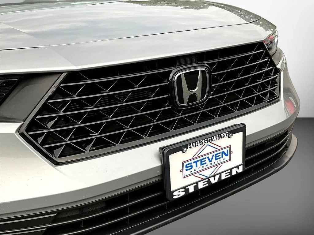 Certified Used 2023 Lunar Silver Metallic Honda 1.5T EX image 63
