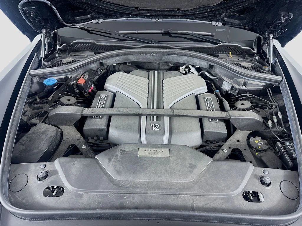Used 2023 Black Rolls-Royce Base image 31