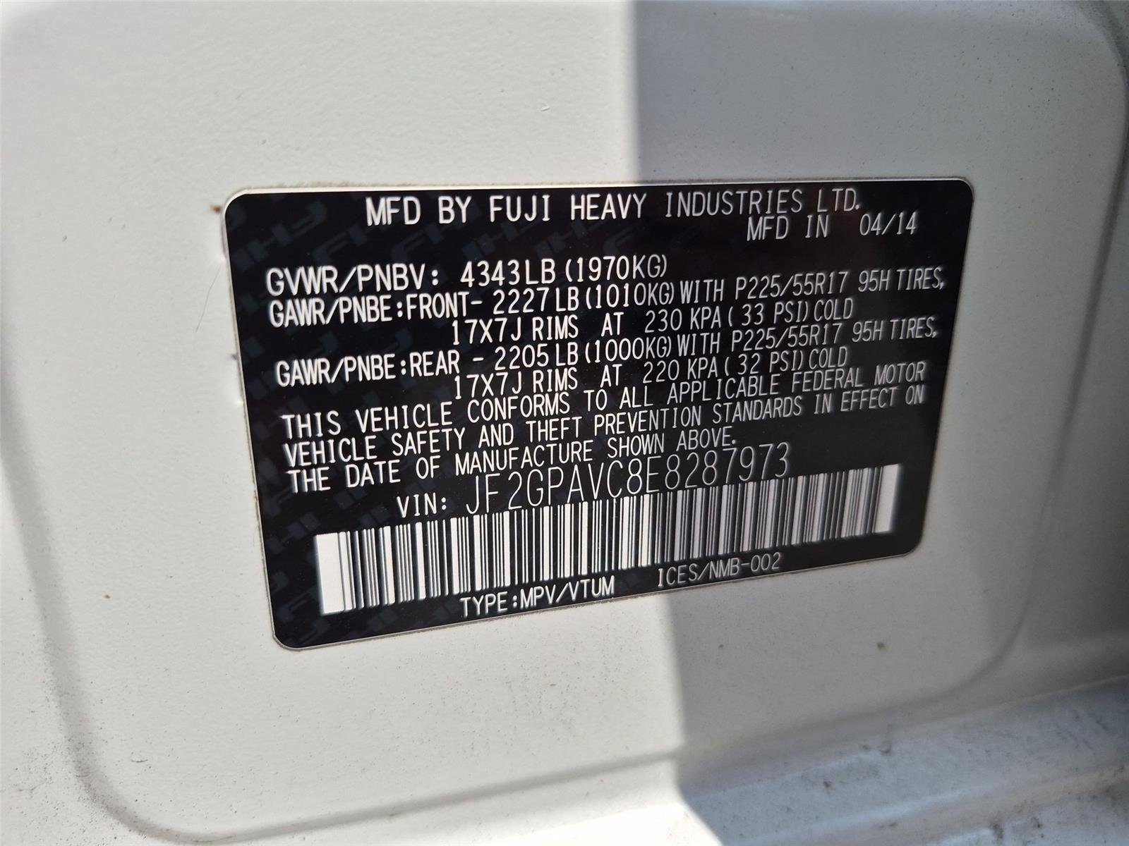Used 2014 Satin White Pearl Subaru Premium image 39