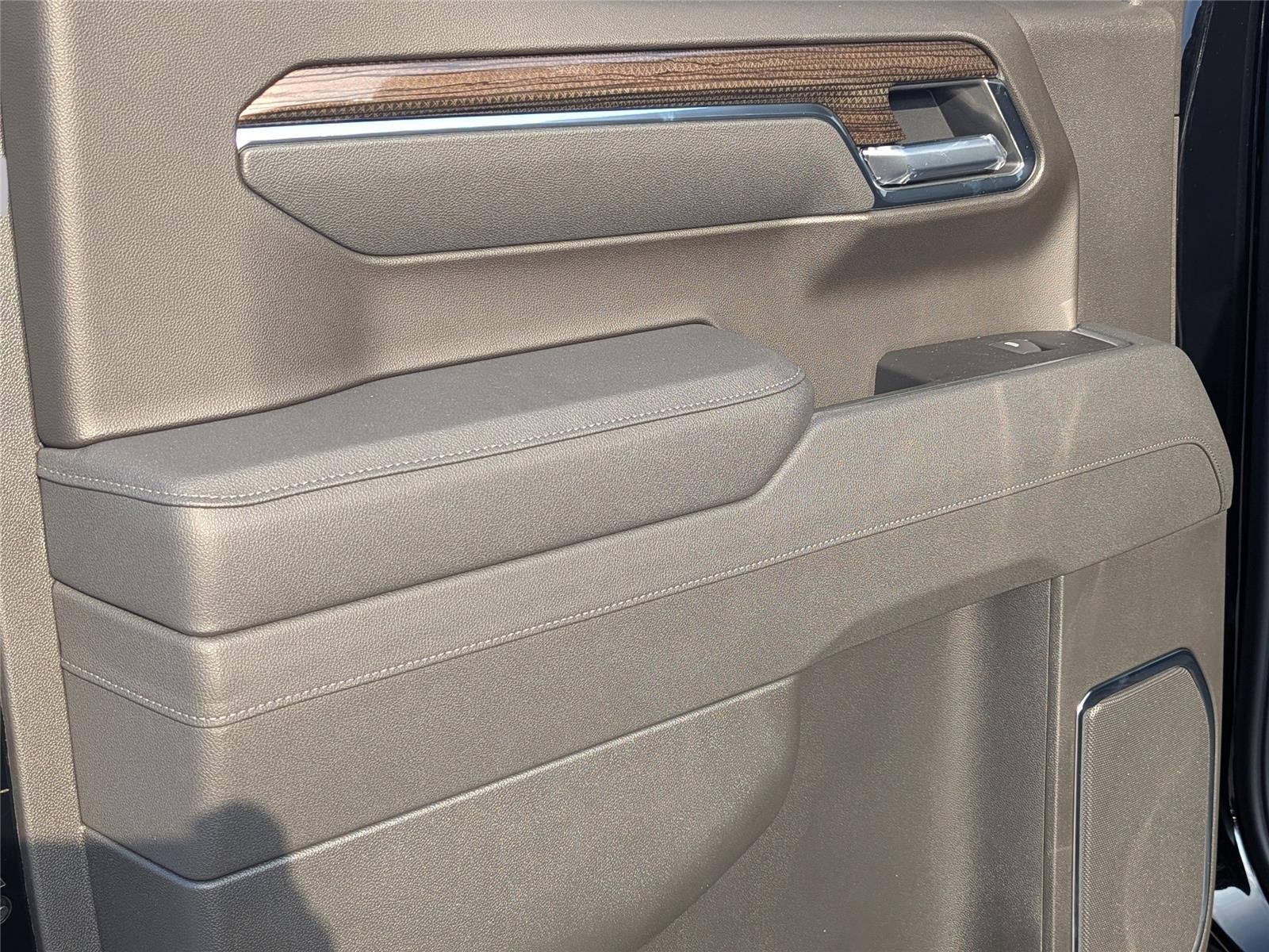 2026 Chevrolet Silverado 1500 LT - Photo 12