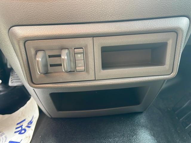 Used 2024 Oxford White Ford T350 AWD SRW image 42