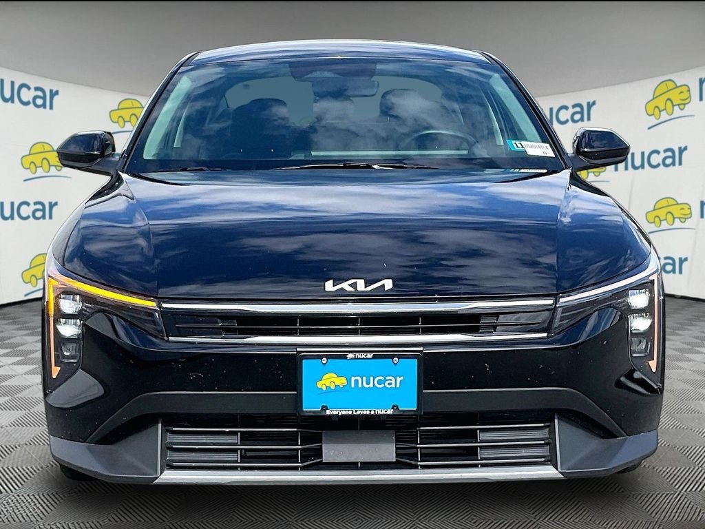 Used 2025 Aurora Black Pearl Kia EX image 2