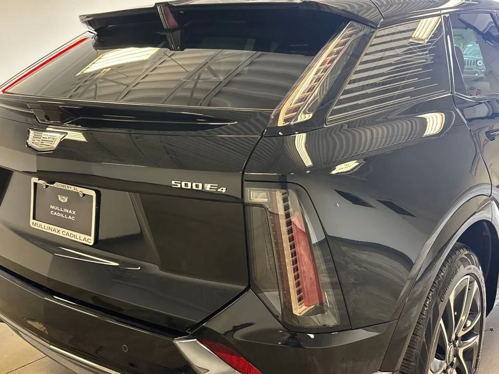 2025 Cadillac OPTIQ Sport 1 - Photo 20