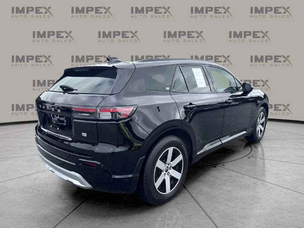 Used 2024 Black Honda Touring image 5