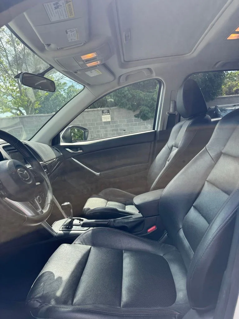 Used 2013 White Mazda Grand Touring image 9