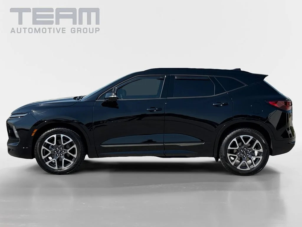 Used 2023 Black Chevrolet RS image 4