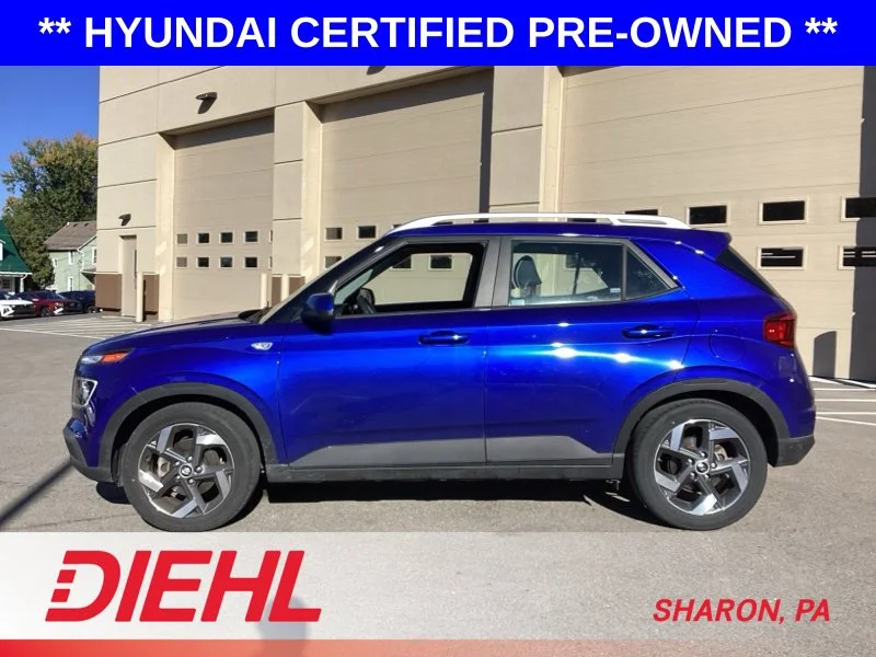 Used 2023 Blue Hyundai Limited image 4