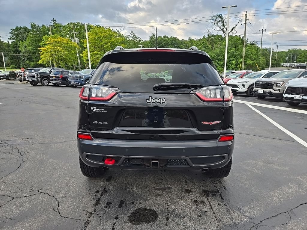 Used 2021 Black Jeep Trailhawk image 4