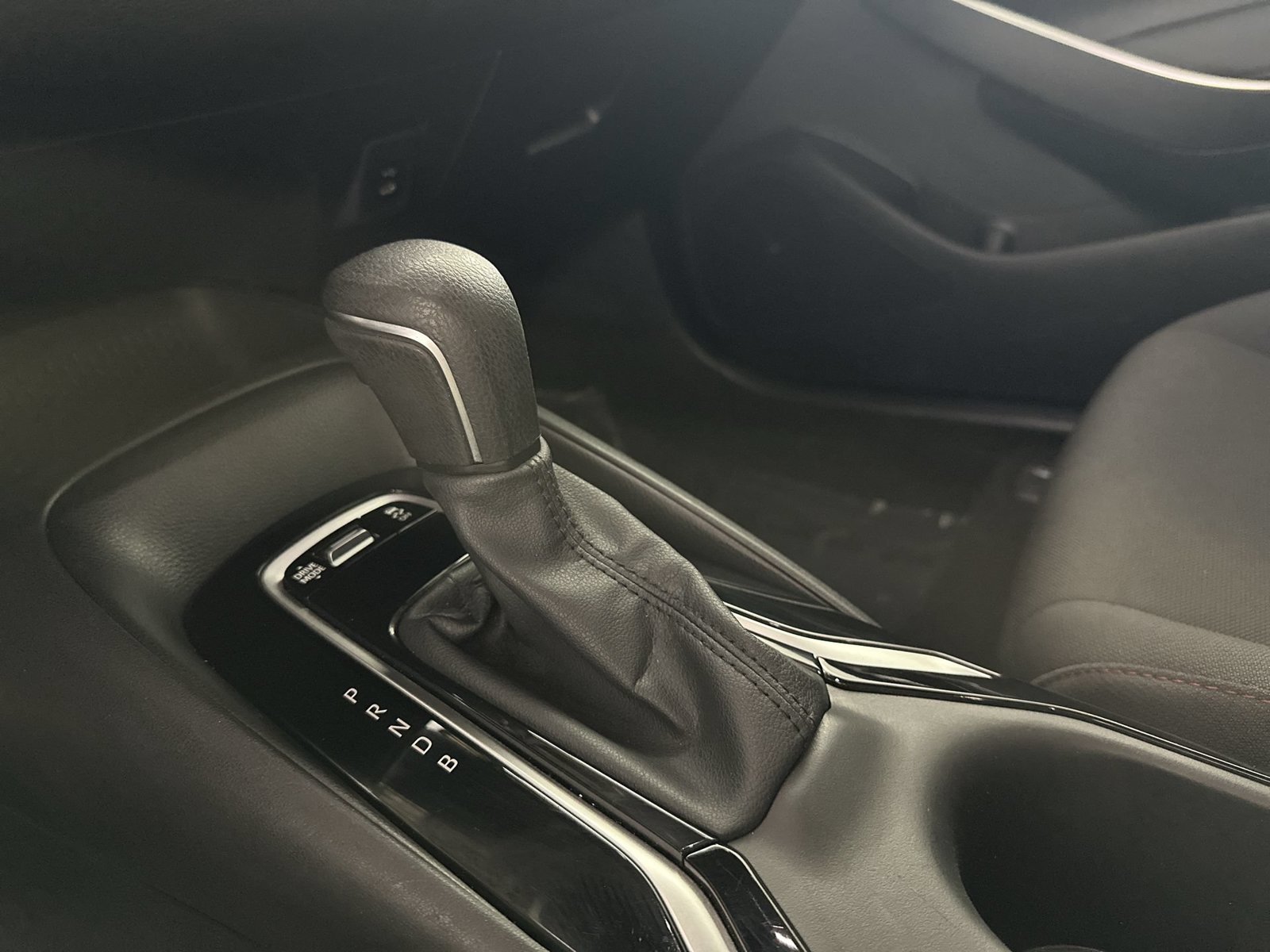 Used 2024 White Toyota SE Nightshade image 20