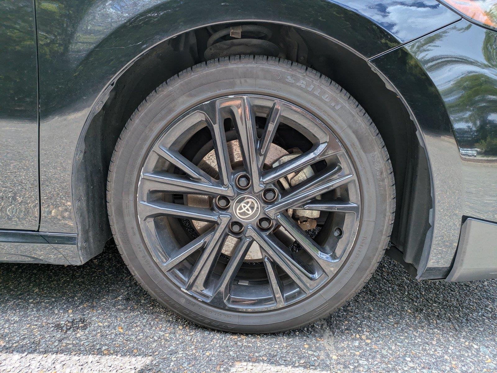 Used 2025  Toyota SE image 11