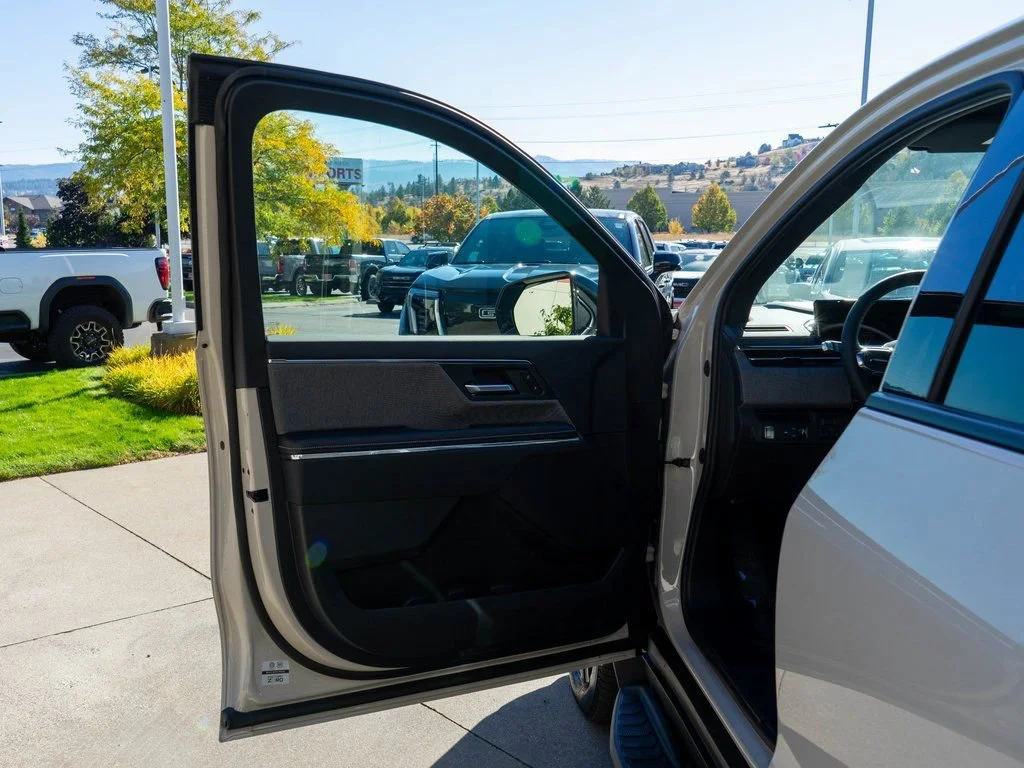 2026 GMC Sierra EV Elevation - Photo 15