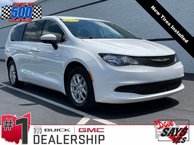 2022 Chrysler Voyager LX