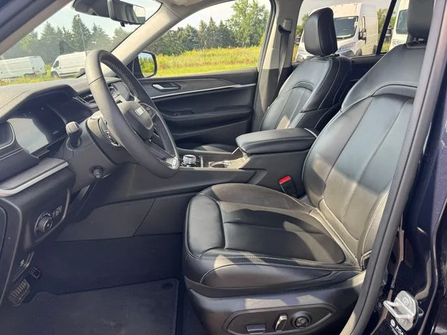 Certified Used 2023 Black Jeep Limited image 22