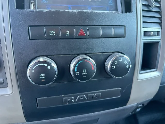 Used 2012 White Ram ST image 18
