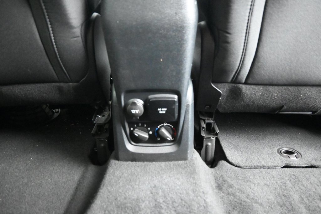 Used 2019 Shadow Black Ford XLT image 25