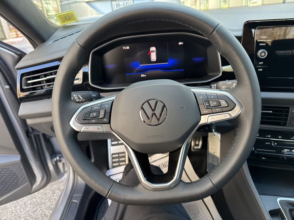 2025 Volkswagen Jetta Sport - Photo 22