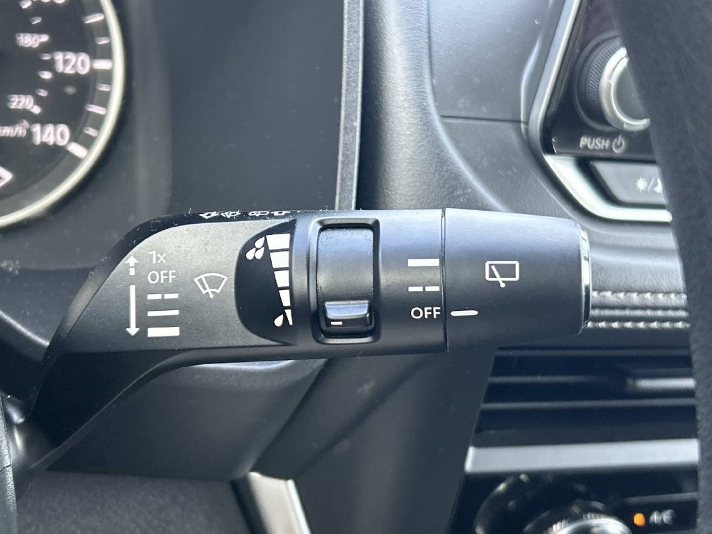Used 2024 Silver Nissan S image 27