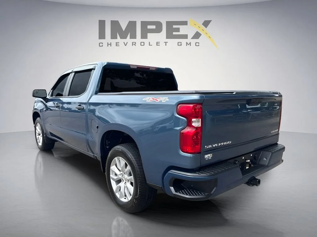 Used 2024 Lakeshore Blue Metallic Chevrolet Custom image 3