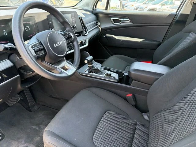 Used 2024 White Kia LX image 18