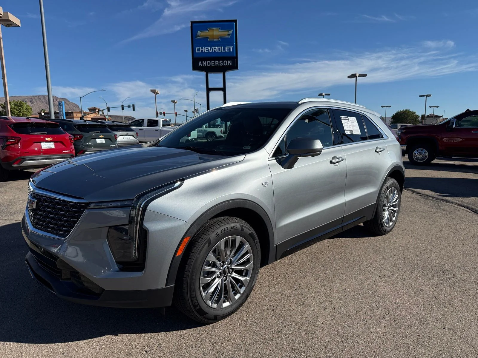 2025 Cadillac XT4