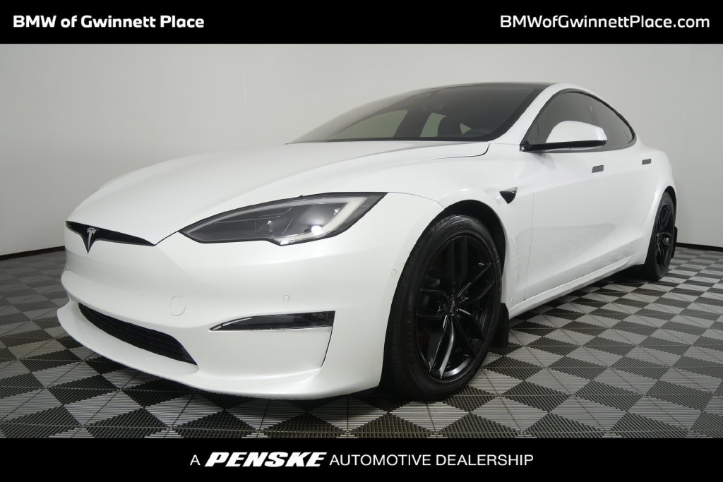 Used 2023 Pearl White Multi-Coat Tesla Base image 1