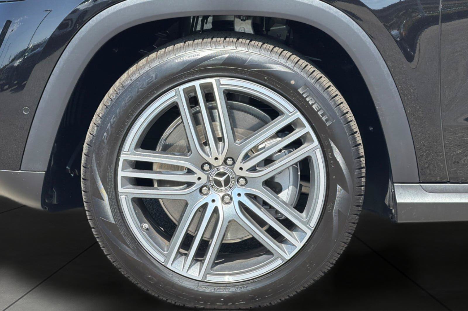 2026 Mercedes-Benz GLS Base - Photo 5