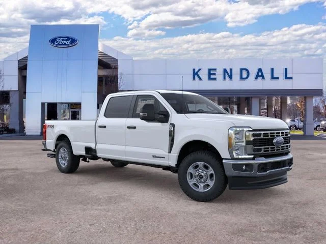 New 2026 Oxford White Ford XLT image 7
