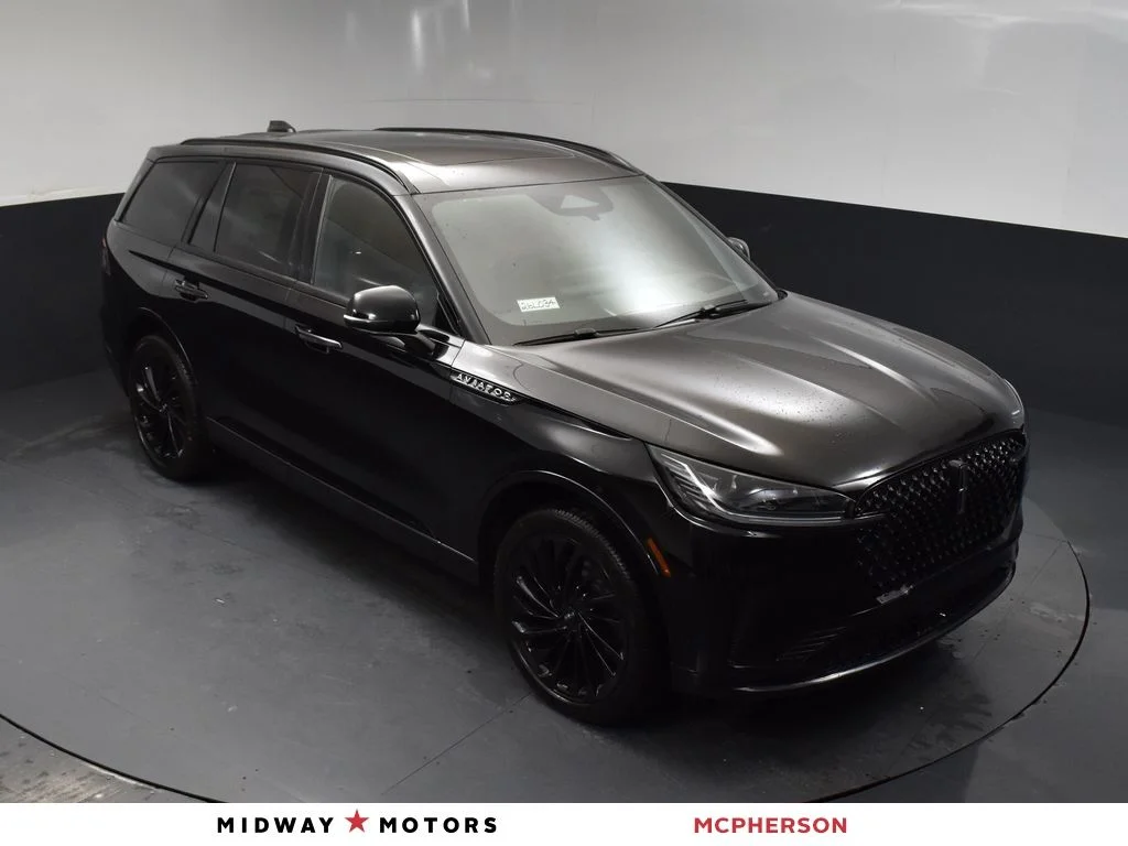 2026 Lincoln Aviator Reserve AWD's photo