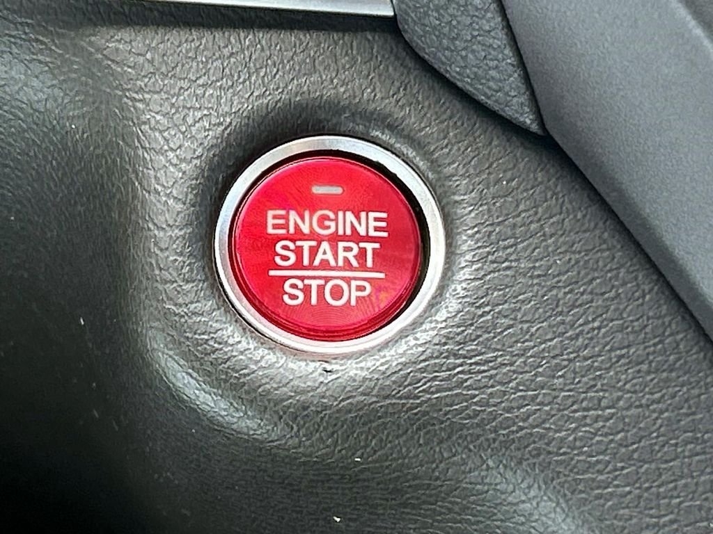 Used 2018 Silver Acura 3.5L image 26