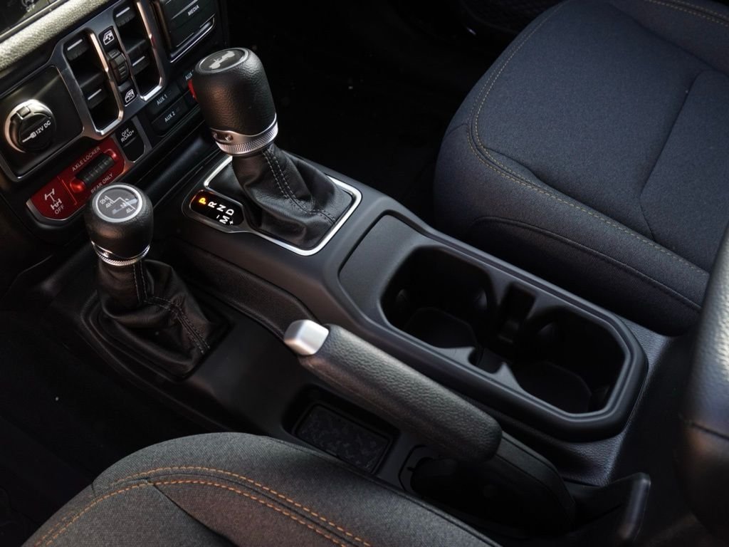 New 2026 Black Clear-Coat Exterior Paint Jeep Willys image 18