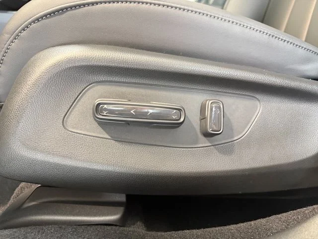 New 2026 Platinum White Pearl Acura Base image 15