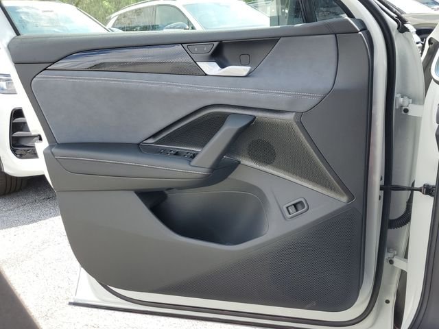 New 2026 White Volkswagen 2.0T SE R-Line Black image 29