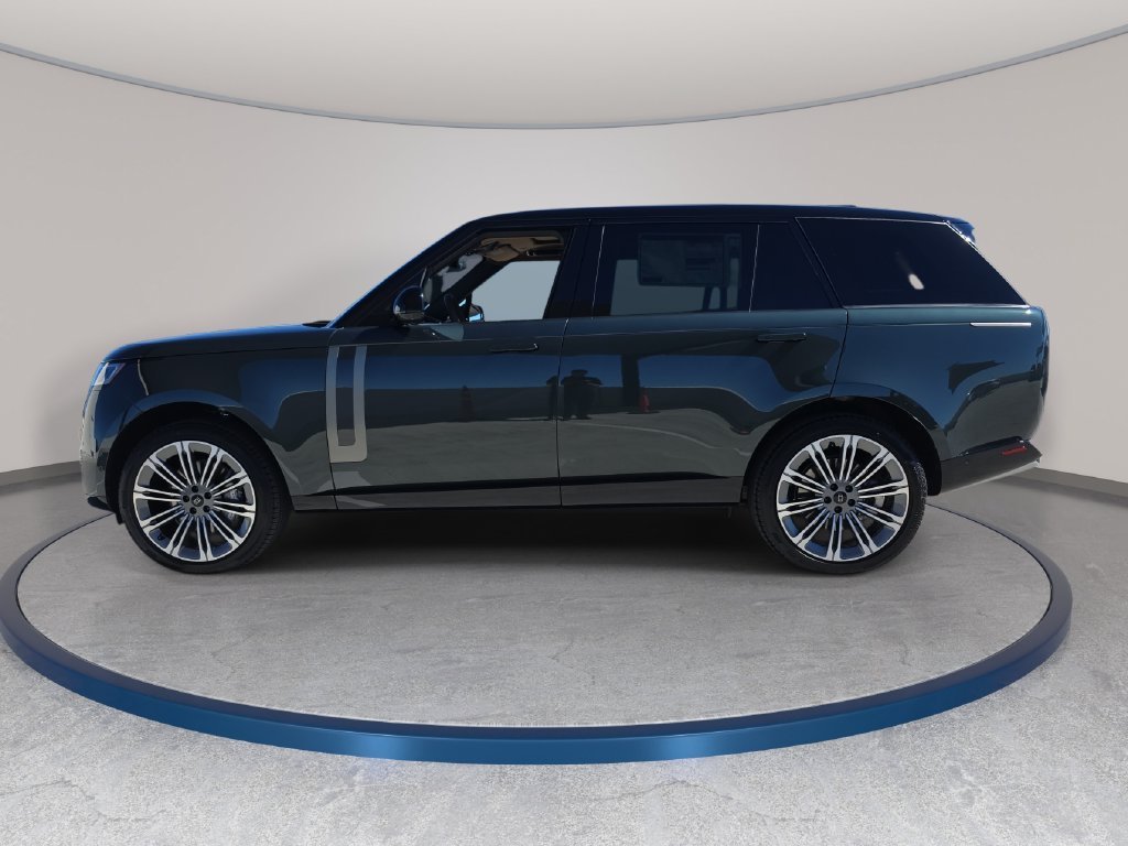 New 2027 Belgravia Green Land Rover SE LWB image 8