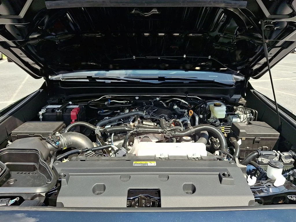2026 Toyota Tacoma SR5 - Photo 21