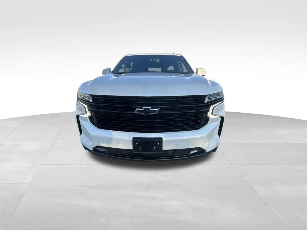 Used 2023 Beige Chevrolet RST image 9