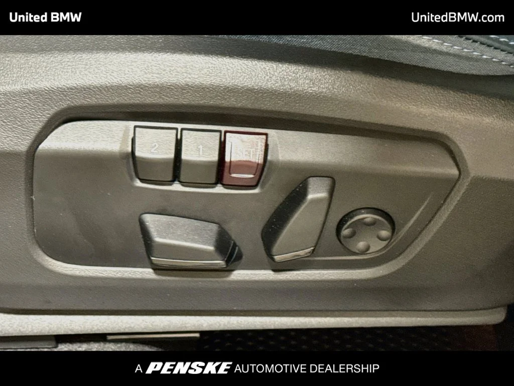 Used 2025 White Metallic MINI  image 11